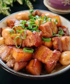 Cơm thịt kho tàu - Vị quê hương đậm đà